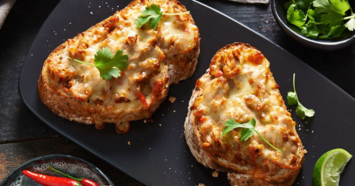 Spicy tuna cheese melt - 9Kitchen