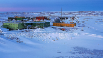 The Davis research facility is the most southerly Australian Antarctic station. 