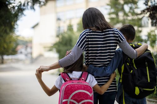 Öğrencilerin programlar ve etkinliklerden mahrum kalmaması için 150 milyon dolardan fazla yatırım yapılacak.