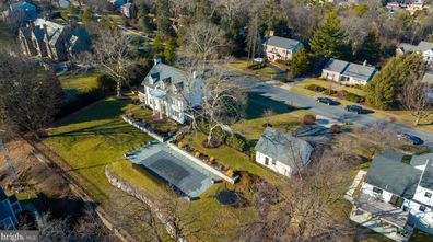 taylor swift childhood home Wyomissing, Pa