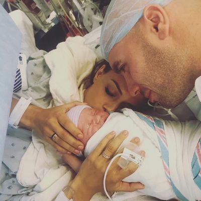 Jana Kramer gives birth to baby boy