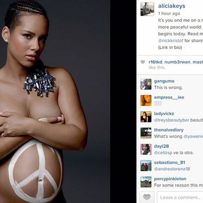 696px x 696px - Pregnant Alicia Keys poses nude to 'get people's attention ...