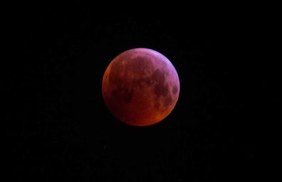 LONDON, UNITED KINGDOM - 2019/01/21: Super blood wolf moon at early morning hours in London.