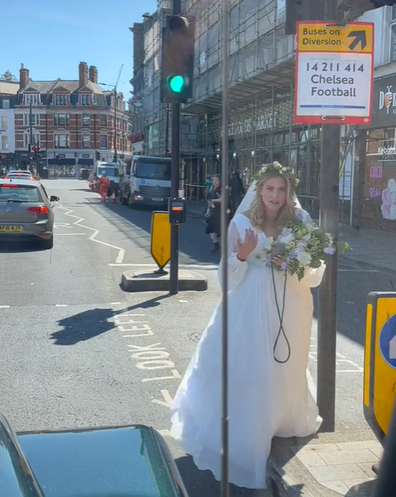 bride late for wedding TikTok