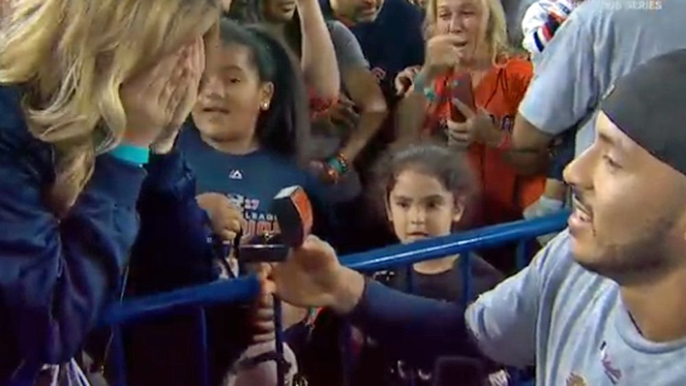 World Series: Houston Astros star Carlos Correa proposes to girlfriend