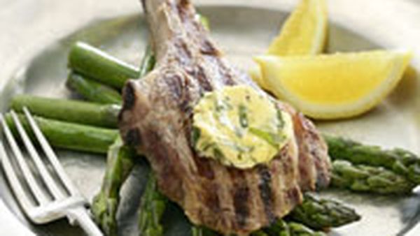 Veal chops with basil butter
