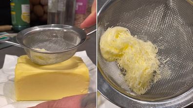 Le beurre étant déchiqueté à travers un tamis.