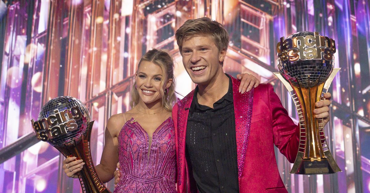 Robert Irwin reveals he’s single in cheeky interview moment