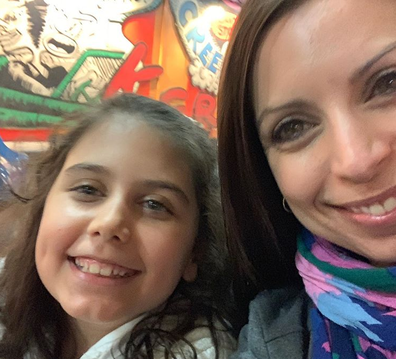 Jo Abi grocery shopping with her daughter Caterina