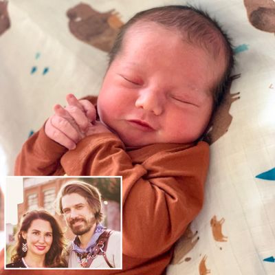 Taylor Hanson and wife Natalie welcome sixth child
