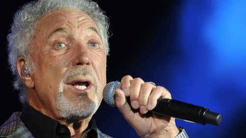 Tom Jones to take DNA test to find out if he has black ancestry