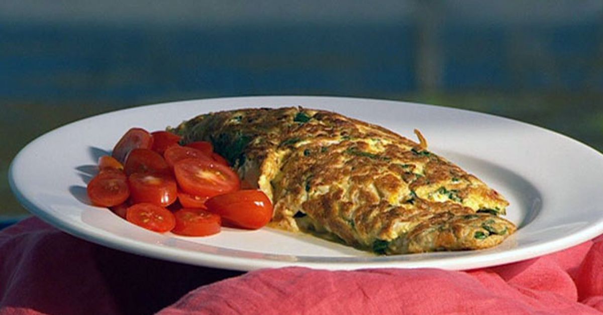 Smoked fish and spinach omelette - 9Kitchen