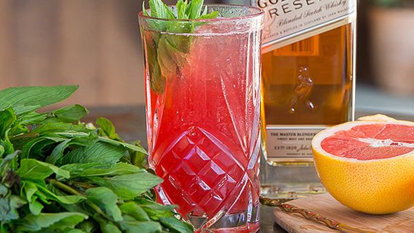 Sean Baxter's honey and hibiscus fizz