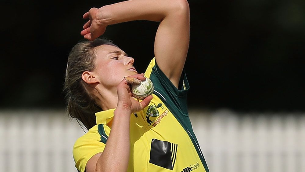 Ellyse Perry helped restrict South Africa to 226. (Getty Images)