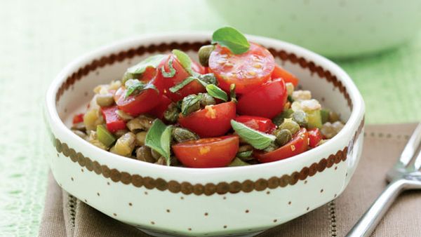 Lentil, capsicum and tomato salad