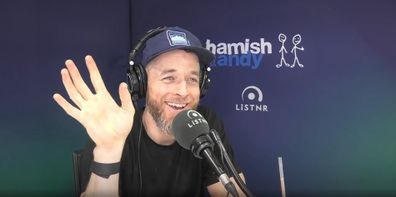 Hamish Blake tells his podcast about his attempts to put his daughter to sleep.