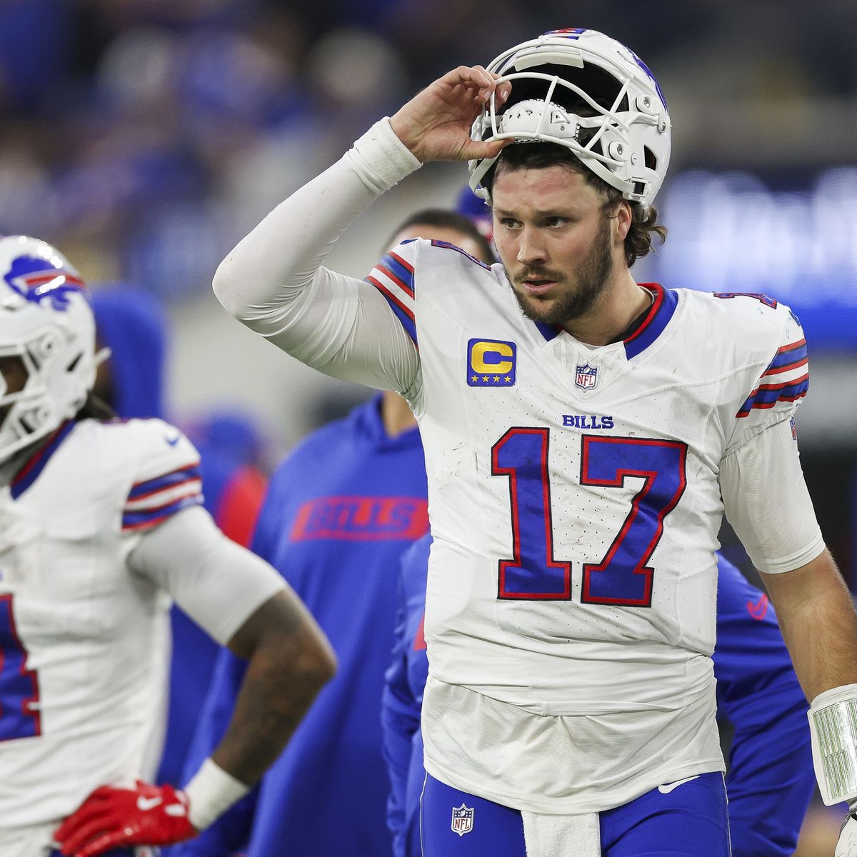 Shocking: Damar Hamlin suddenly accused Josh Allen of 'racism', claiming to have clear evidence - Aaron Rodgers was dragged into the scandal, causing Buffalo Bills to urgently open an investigation that shook the entire league. The shock was even greater when Hamlin affirmed that he had clear evidence to prove the accusation, and revealed that Aaron Rodgers was also dragged into this scandal with related statements. The incident forced Buffalo Bills to open an urgent investigation, and NFL social networks exploded with millions of angry comments and fierce debates...