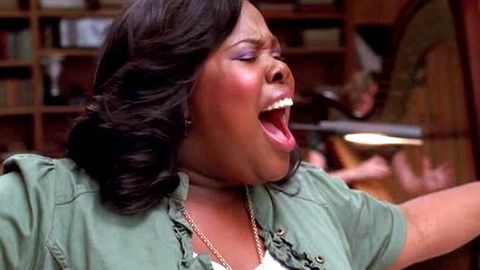 Glee pays tribute to Whitney Houston with 'I Will Always Love You'