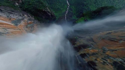 Mr van Jason captured his 'dream' FPV shot: diving down Angel Falls, the world's tallest waterfall.
