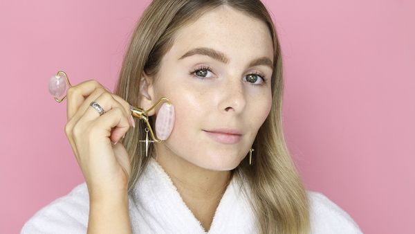 How to use a rose quartz facial roller