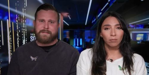 Sky Roberts, Amanda Roberts 